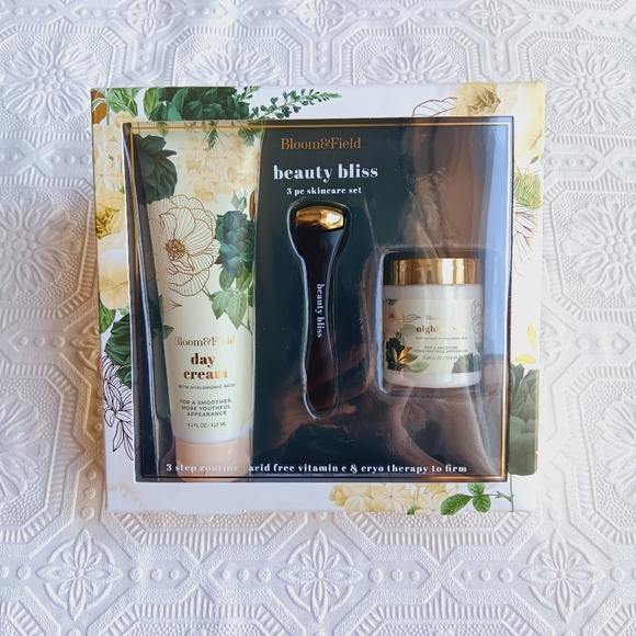 Bloom & Field Gift Set - Picture 1 of 4